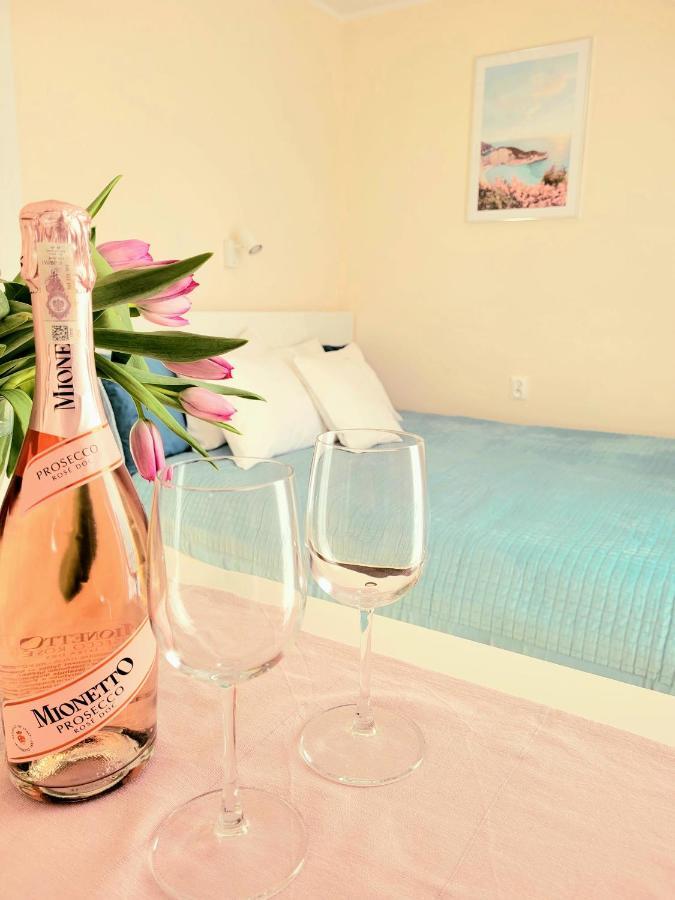 Domki Apartamentowe Italia カルビア エクステリア 写真